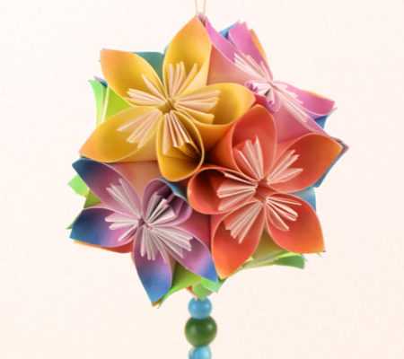 Цветки из бумаги оригами